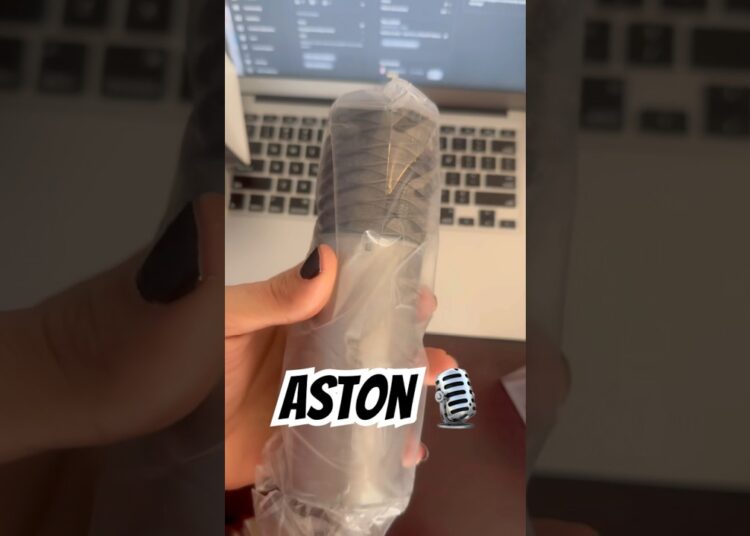 Realeza Family – Aston 🎙️ #aston #microfono #musica #grabación #newvideo