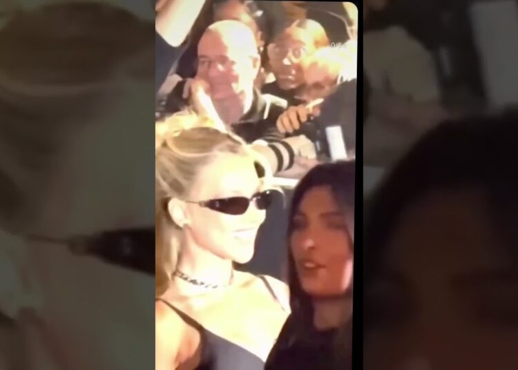 Virginia  SURPREENDE ao desfilar com Kim Kardashian!#virginiafonseca #fofocas #fofoca