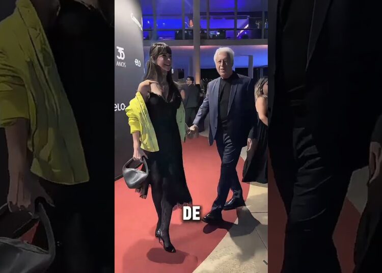 olha a esposa de Antônio Fagundes. #famosos #celebridades #fofocas