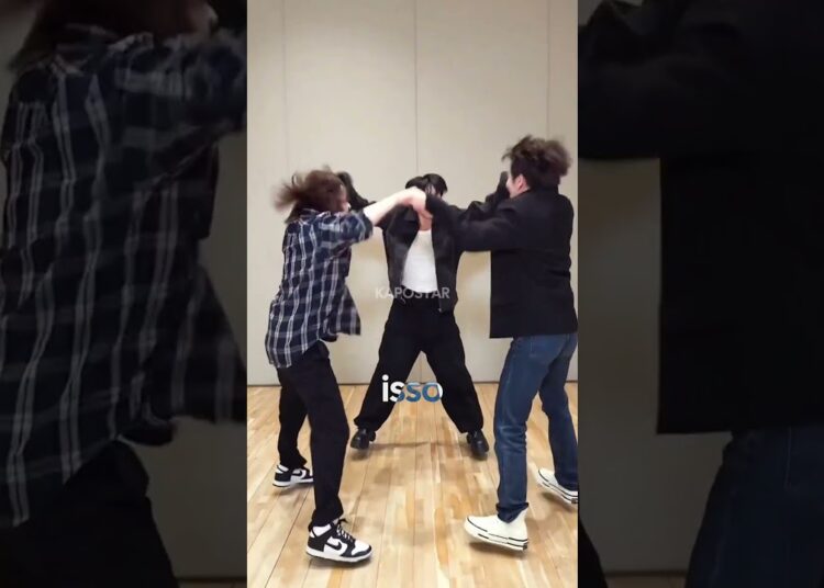 Preciso de uma ajudinha de vocês estrelas! #kapostar #kpop #youtuber
