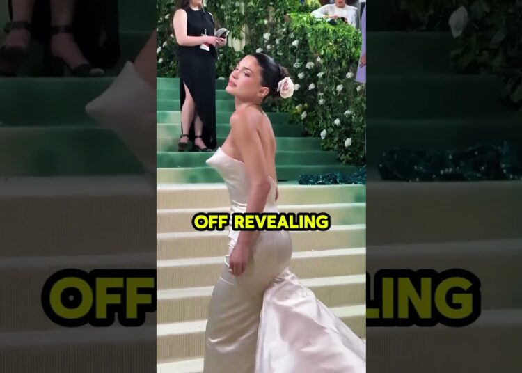 What Celebrities Hide Before Met Gala #hollywooddrama #hollywoodbuzz #ytshorts #viralvideo