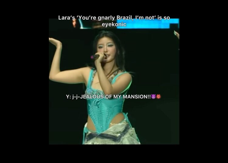 KATSEYE at lollapalooza Brazil #katseye #eyekons #yoonchae #lara #megan #daniela #sophia #manon
