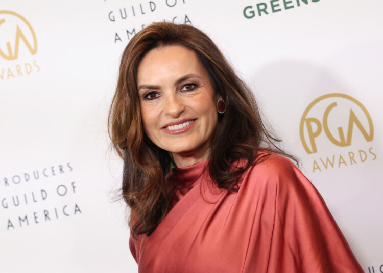 Mariska Hargitay fará estreia na Broadway em 'Every Brilliant Thing' após a saída de Radcliffe