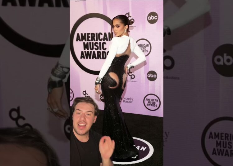 Top 10 looks da anitta! concordam? #anitta #brasil #shorts #fashion #moda #redcarpet