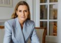 A afilhada do rei Charles, India Hicks, revela por que ser dama de honra real para ele e a princesa Diana foi um ‘momento difícil’