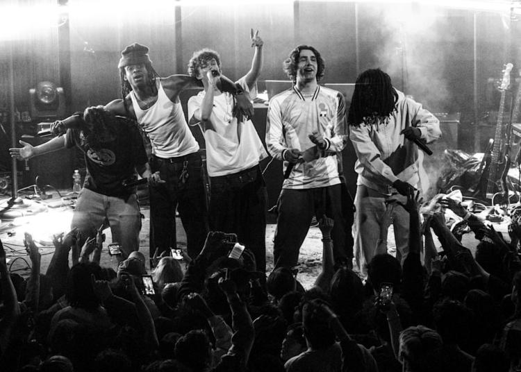 A banda de rap WHATMORE é o som da adolescência nova-iorquina