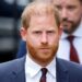 A batalha da imprensa do Príncipe Harry no Reino Unido se intensifica quando o correspondente do King's Royal quebra o silêncio