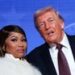 A estranha virada de Nicki Minaj para Trump é a mudança de marca mais oportunista da história.