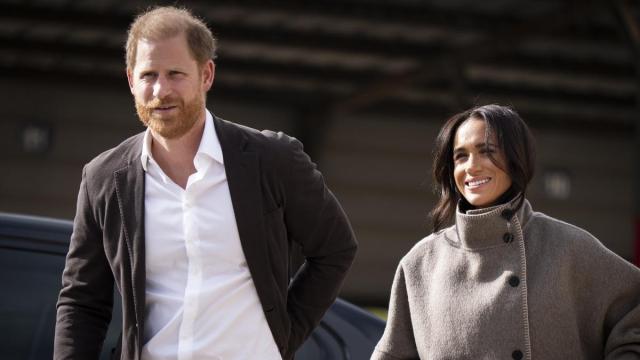 A viagem de Meghan Markle e Príncipe Harry à Jordan deixou a realeza 'lívida' - Fonte