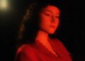 Æ MAK lança novo vídeo 'Folk Songs for Mama & Papa'