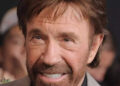 Antes da fama de Hollywood, Chuck Norris ensinou caratê para celebridades como Steve McQueen. Quem foram seus outros alunos famosos?