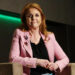 As princesas Beatrice e Eugenie 'pagarão o preço' se a mãe Sarah 'Fergie' Ferguson escrever um relato