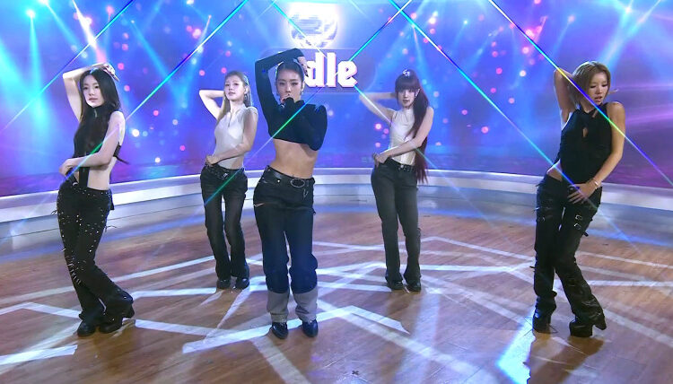 Assista I-dle apresentar a nova música 'Mono' hoje