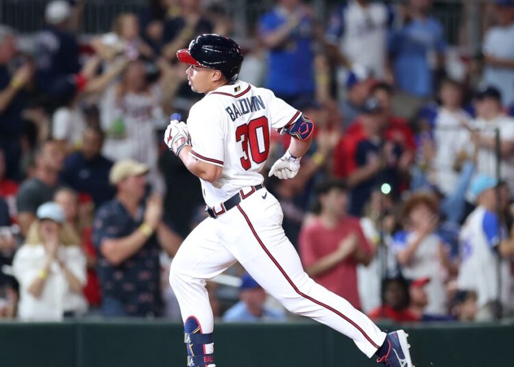 Braves obtém a primeira derrota da temporada contra o Royals para encerrar a primeira série