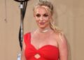 Britney Spears é presa e libertada, mostram registros