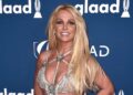 Britney Spears está sóbria, participando de reuniões de AA após DUI