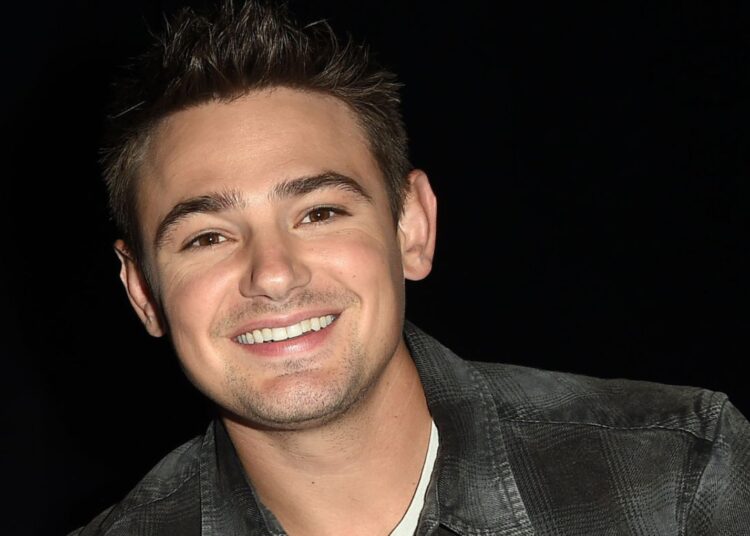 Carson Boatman fala após a saída de DAYS - Novas músicas, interesse de GH e o que vem a seguir