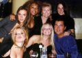 Celebridades, cuidado! O ex-empresário das Spice Girls, Simon Fuller, está escrevendo um livro de memórias 'explosivo' com todas as verrugas de suas cinco décadas no showbiz. Pessoas de dentro contam a KATIE HIND por que ele está fazendo isso – e quais estrelas têm mais a temer