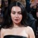 Charli XCX diz que quer ‘sair da música’ e impulsionar sua carreira