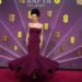 Chase Infiniti parece celestial em vestido Louis Vuitton no BAFTA Awards | Entretenimento