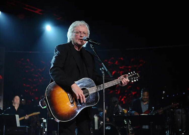 Chip Taylor, compositor de “Wild Thing” e “Angel of the Morning”, morre aos 86 anos