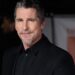 Christian Bale diz que ‘nunca pisará’ em outro musical mais de 30 anos depois de estrelar “Newsies”