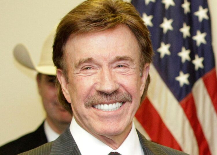 Chuck Norris, mestre e ator de artes marciais, morre aos 86 anos