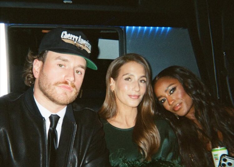 Ciara Miller reage ao relacionamento de Amanda Batula com o ex West Wilson com uma escavação brutal