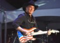 Clint Black ganha nova exposição no Hall da Fama. Ele finalmente será introduzido também?