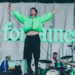 Confira todas as novas músicas de Fontaines DC e Grian Chatten na trilha sonora dos filmes 'Help(2)' e 'Peaky Blinders' - incluindo covers épicos de Massive Attack e Sinead O'Connor