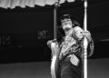 'Country' Joe McDonald, ícone dos protestos contra a Guerra do Vietnã, destaque de Woodstock, morre aos 84 anos