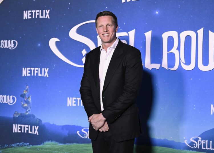 Crédito da Paramount rebaixado para status de 'lixo'