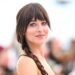 Dakota Johnson mostra seu estilo de treino em Los Angeles