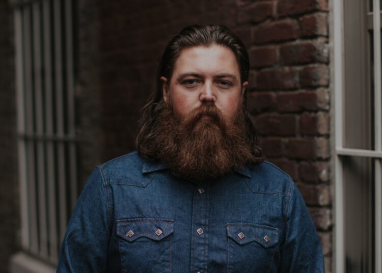 Drayton Farley transforma hit viral de 'Landman' em novo álbum