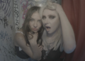 Estrelas de 'Gossip Girl' se reúnem com Taylor Momsen no novo vídeo de The Pretty Reckless para 'When I Wake Up'