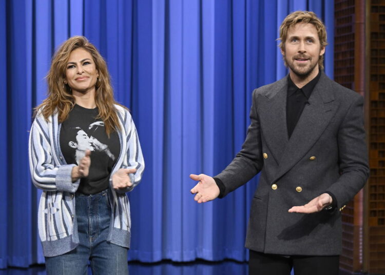 Eva Mendes recebe surpresa de aniversário de Ryan Gosling — em rede nacional