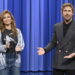 Eva Mendes recebe surpresa de aniversário de Ryan Gosling — em rede nacional