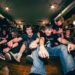 Eventos de heavy metal para todas as idades em Sydney não morreram enquanto os jovens continuam batendo cabeça