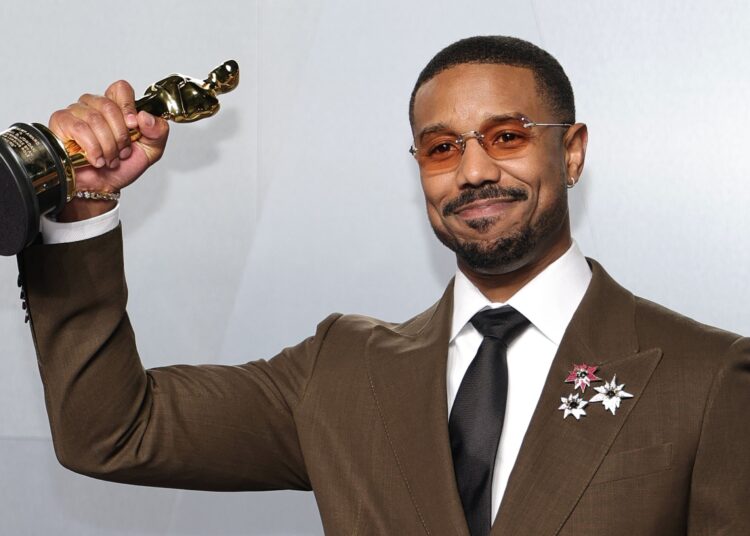 Explicado: por que o vencedor do Oscar Michael B. Jordan recebeu uma mensagem de parabéns de Bournemouth após receber o prêmio de melhor ator