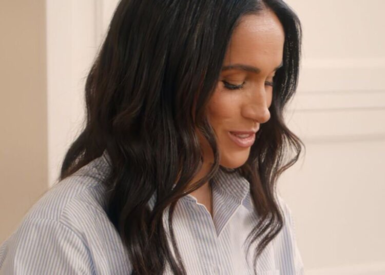 Fãs da Família Real histéricos enquanto Meghan Markle atacava violentamente | Real | Notícias
