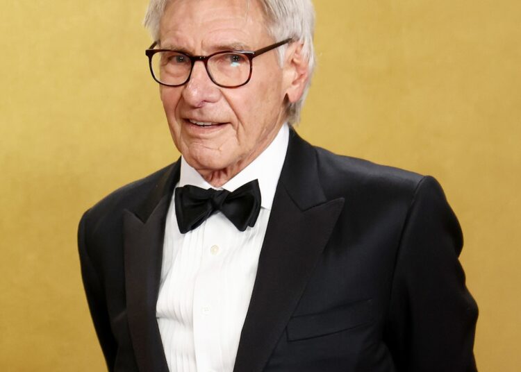 Harrison Ford fala sobre fazer sexo com a trilha sonora de seu filme