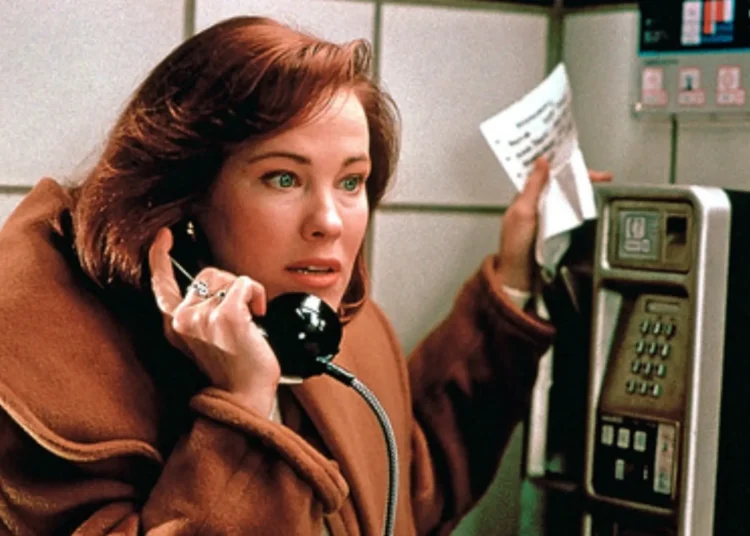 Honrando o legado de Catherine O'Hara naquele que teria sido seu aniversário