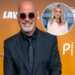 Howie Mandel pede desculpas após comentário sobre idade de Kelly Ripa e Mark Consuelos