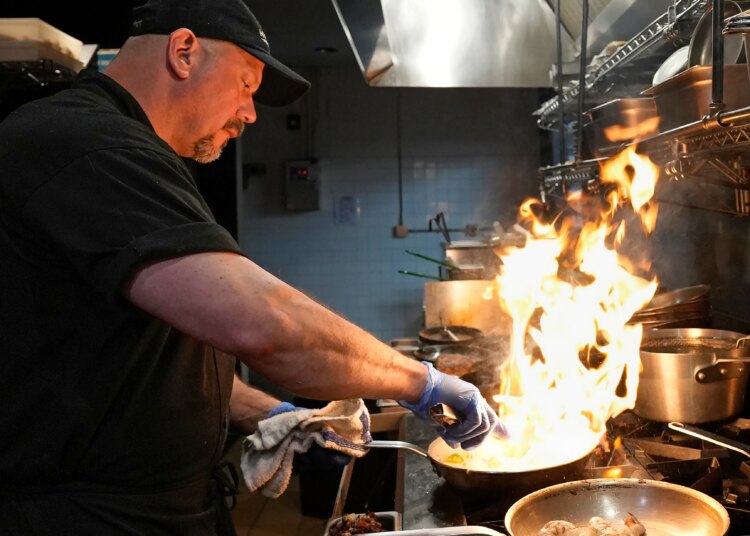 Hyde Park Prime Steakhouse de volta ao menu em Bath Township