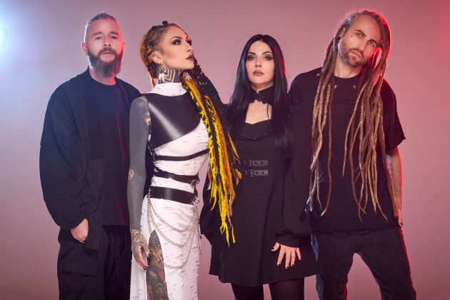 Infected Rain lança novo videoclipe para “Stranger”