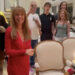 Jane Seymour exibe aparência eterna na comemoração do 75º aniversário