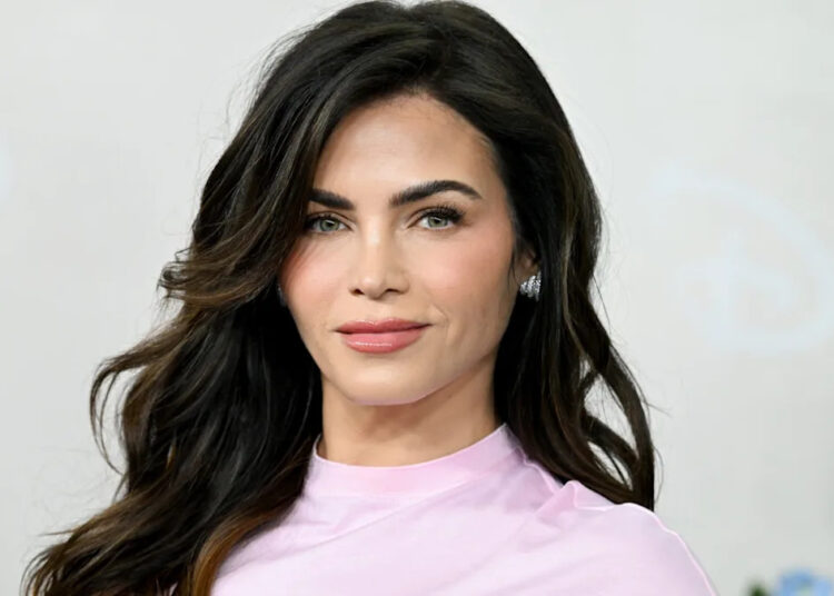 Jenna Dewan provoca possível aparição em ‘Dancing With the Stars’: ‘I Never Say Never’