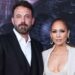 Jennifer Lopez diz que teve que 'sentir o que aconteceu' após seu divórcio de Ben Affleck: 'Eu não poderia culpar mais ninguém'