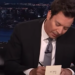 Jimmy Fallon escreve uma nota de agradecimento a Trump pela guerra no Irã