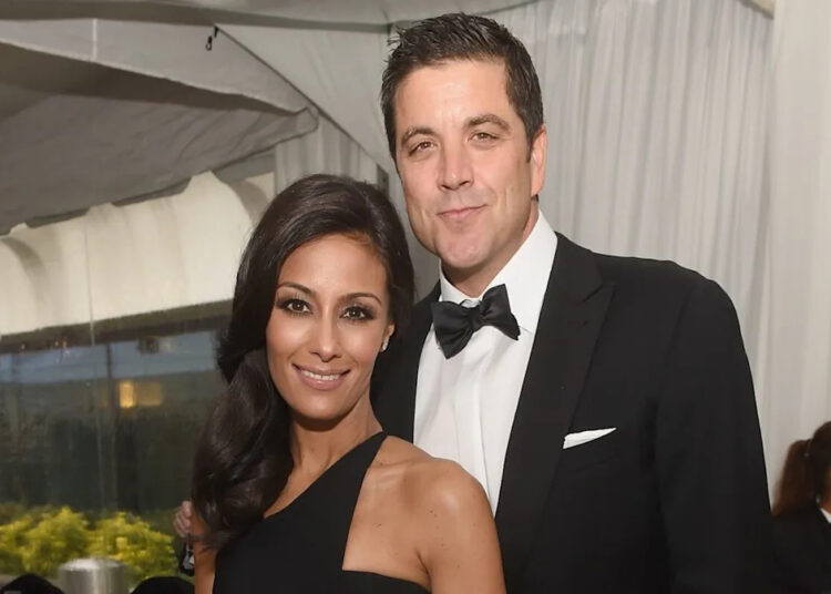 Josh Elliott e Liz Cho envolvidos em um divórcio complicado
